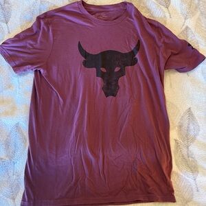LG Men's Burgundy Bull Graphic Tee